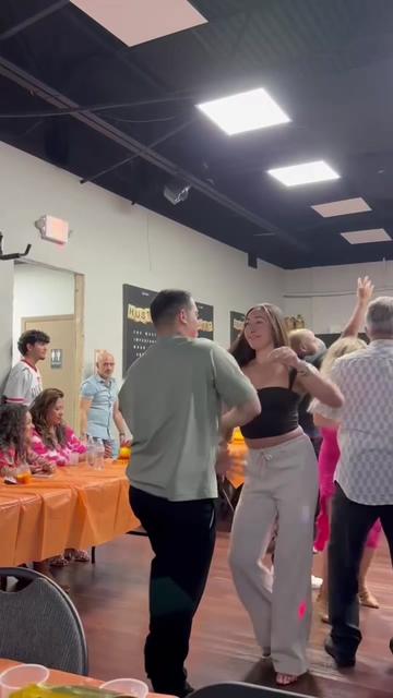 @Salsa Dance Society