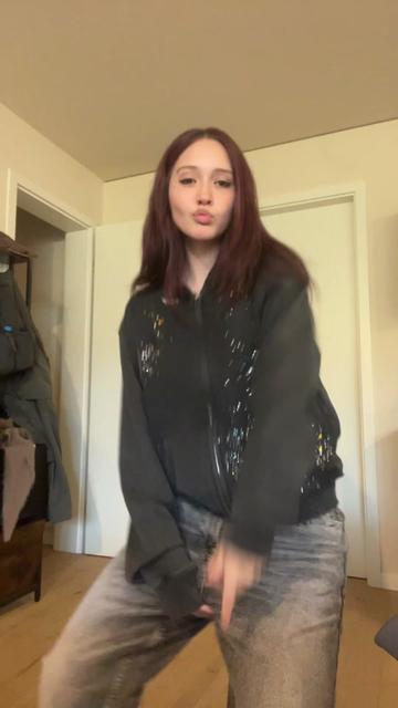 @darealnaia