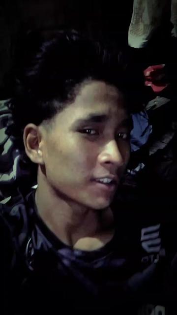 @Ay idol Rogie