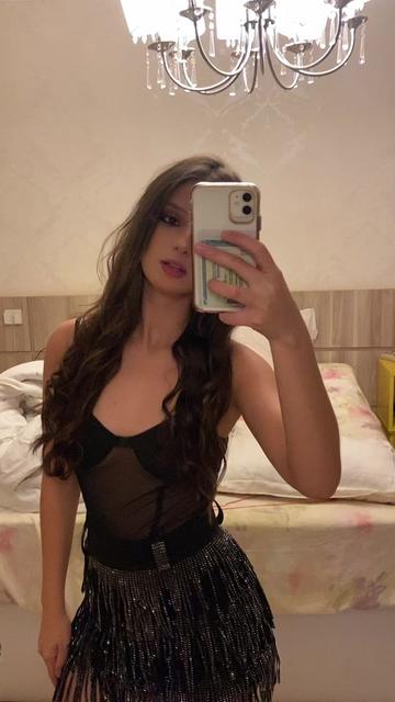 @__izareis