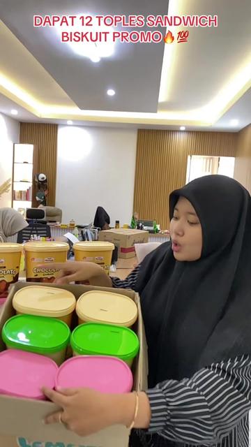 @V MART NUSANTARA