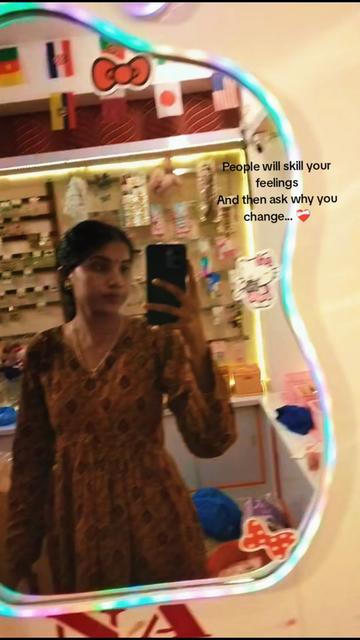 @Khushi Jaiswal 540😚😚