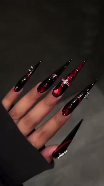 @Demi 👣