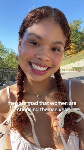@elle ౨ৎ