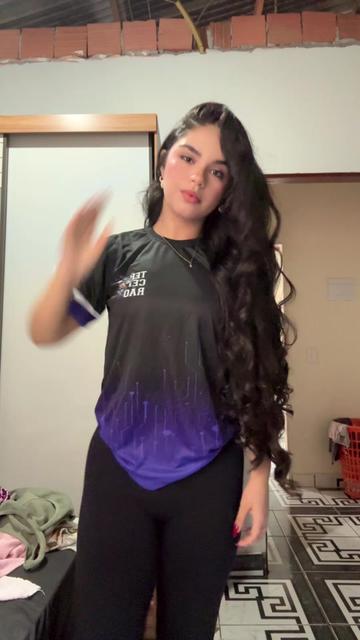 @Lília