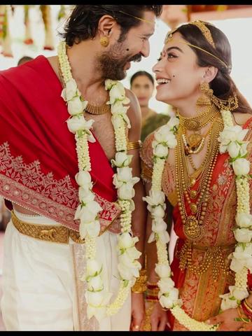 @AsianWeddingMagazine