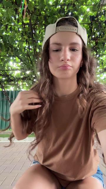 @F|V
