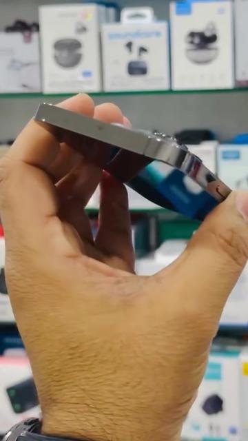 @𝐀𝐩𝐩𝐥𝐞 𝐒𝐭𝐨𝐫𝐞 📱