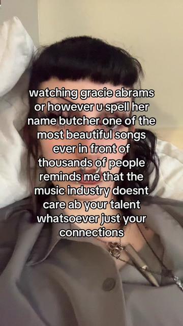 @sj ♫⃠
