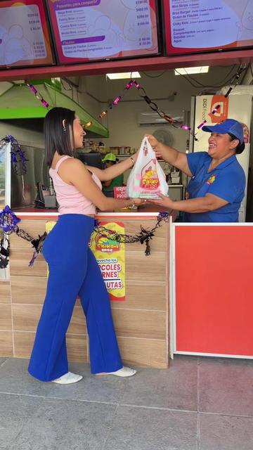 @Fernanda González