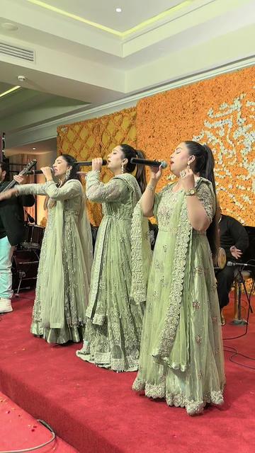 @Manwa Sisters โ