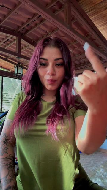 @H_O_N_E_Y