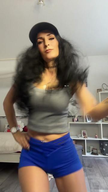@Karolina