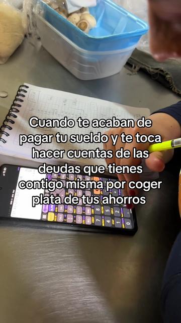 @Melaniie._.Anahí