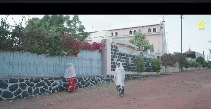 @Simon😍🇪🇷&yen;_~yoley