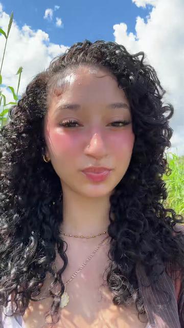 @Mely