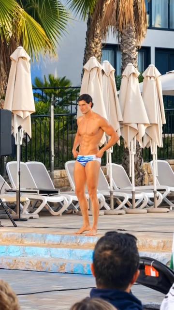 @Hombres Mister Official