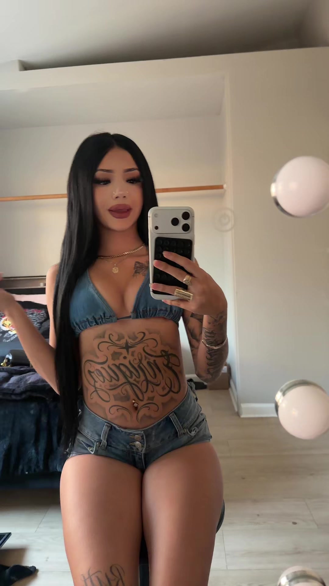 @lxcacagirl
