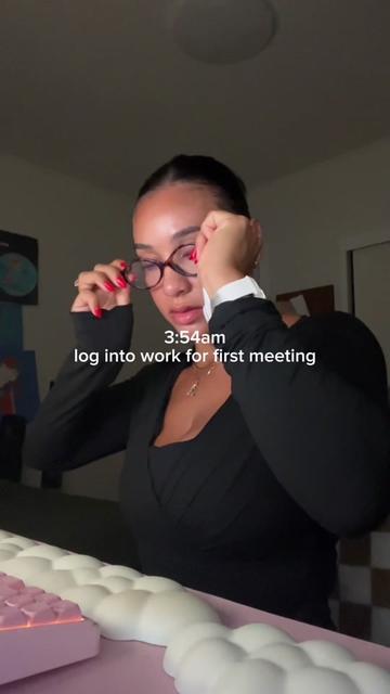 @alexis novoa | wfh mommy
