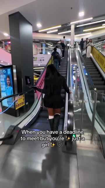 @movewithamk ♡