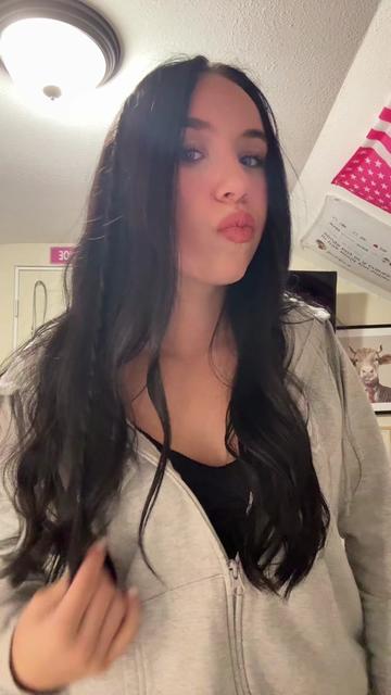 @taytay💋