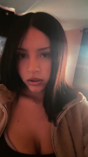 @girlyteengirl