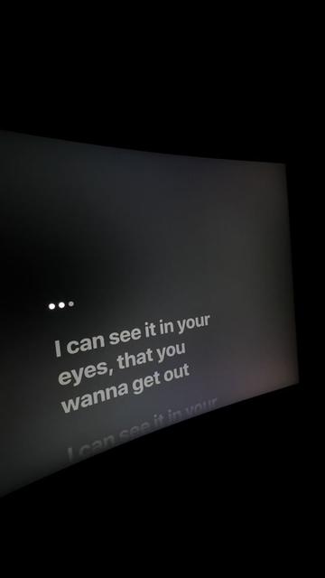 @🎧