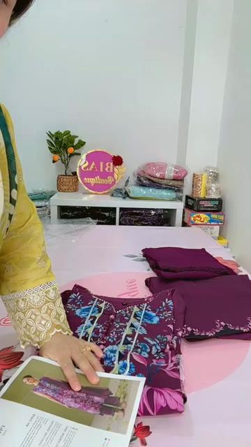 @BiasBoutique
