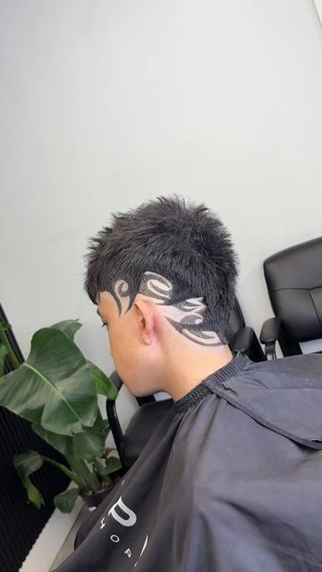 @JT / kelowna barber