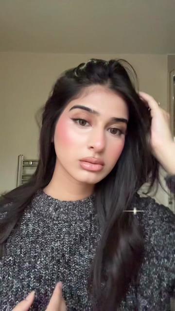 @looksbyrj