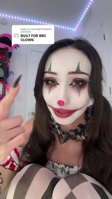 @Foxxi