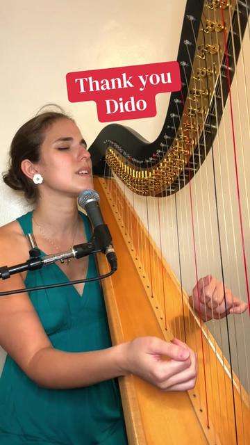 @Pia Salvia 🩵 Pia Harpist