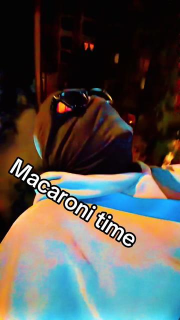 @𝓣𝓸𝓷𝔂 𝓜𝓪𝓬𝓪𝓻𝓸𝓷𝓲