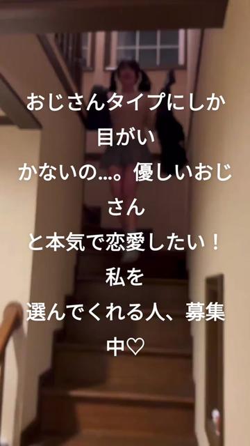 @もも