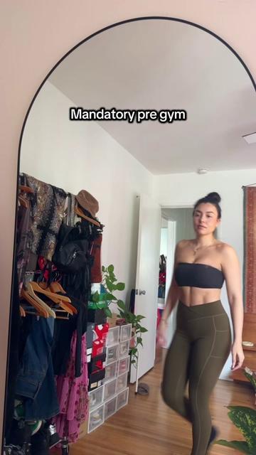 @Nicole Lynnea
