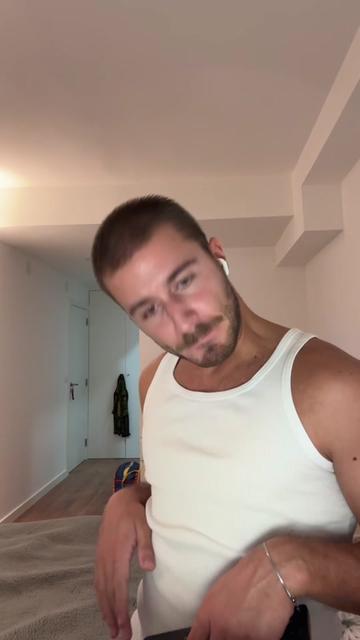 @Carlos F&eacute;lix