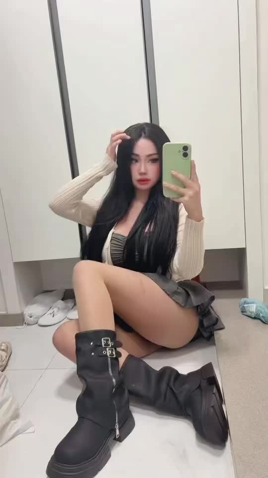 @PoetryBarbie