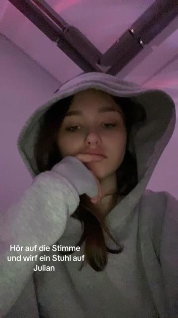 @Leah 🎧🚩