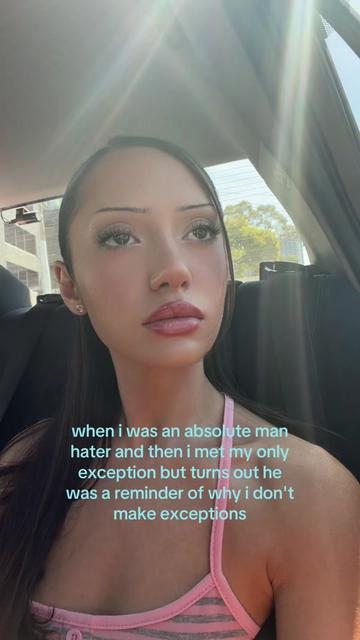 @mia anastasia ౨ৎ