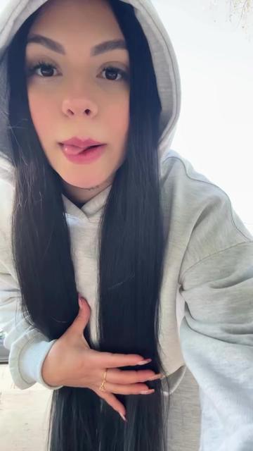@mariana🇨🇴🇷🇴🇭🇺