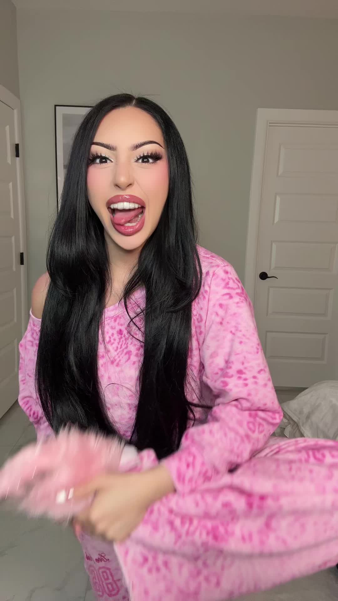 @Latesha <3