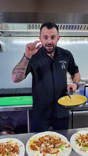 @AnyasByChefAndreiFlueraru