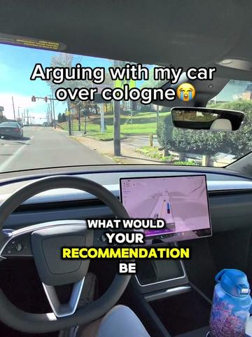 @ComedicScents