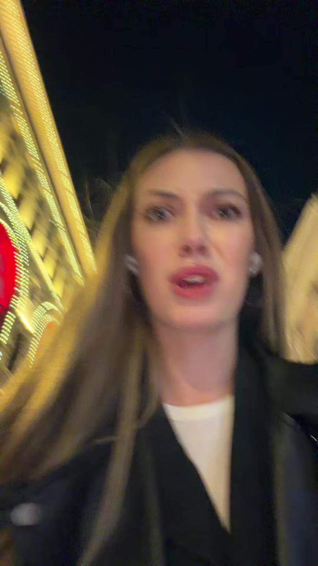 @павлина