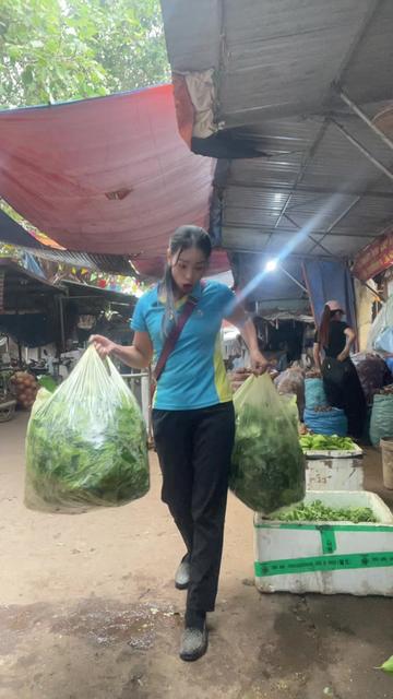 @Lan hoa vui vẻ