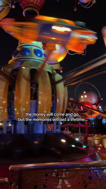 @IssyinDisney °o° 🏰