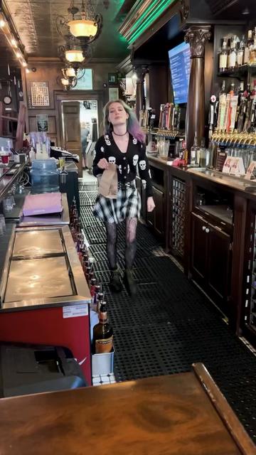 @wobblybobbypub