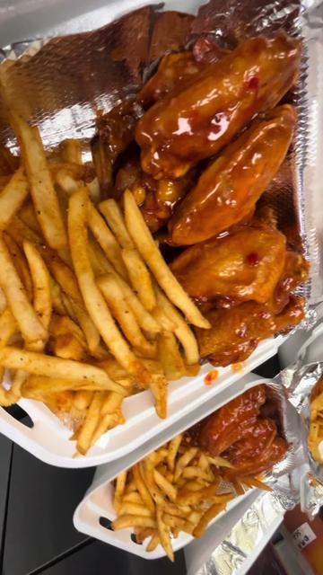 @Trap Wingz Las Vegas