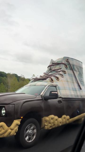 @TheNationalHaydenService