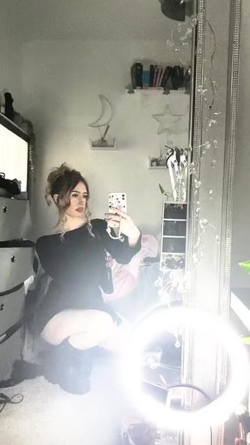@Rhi ♱